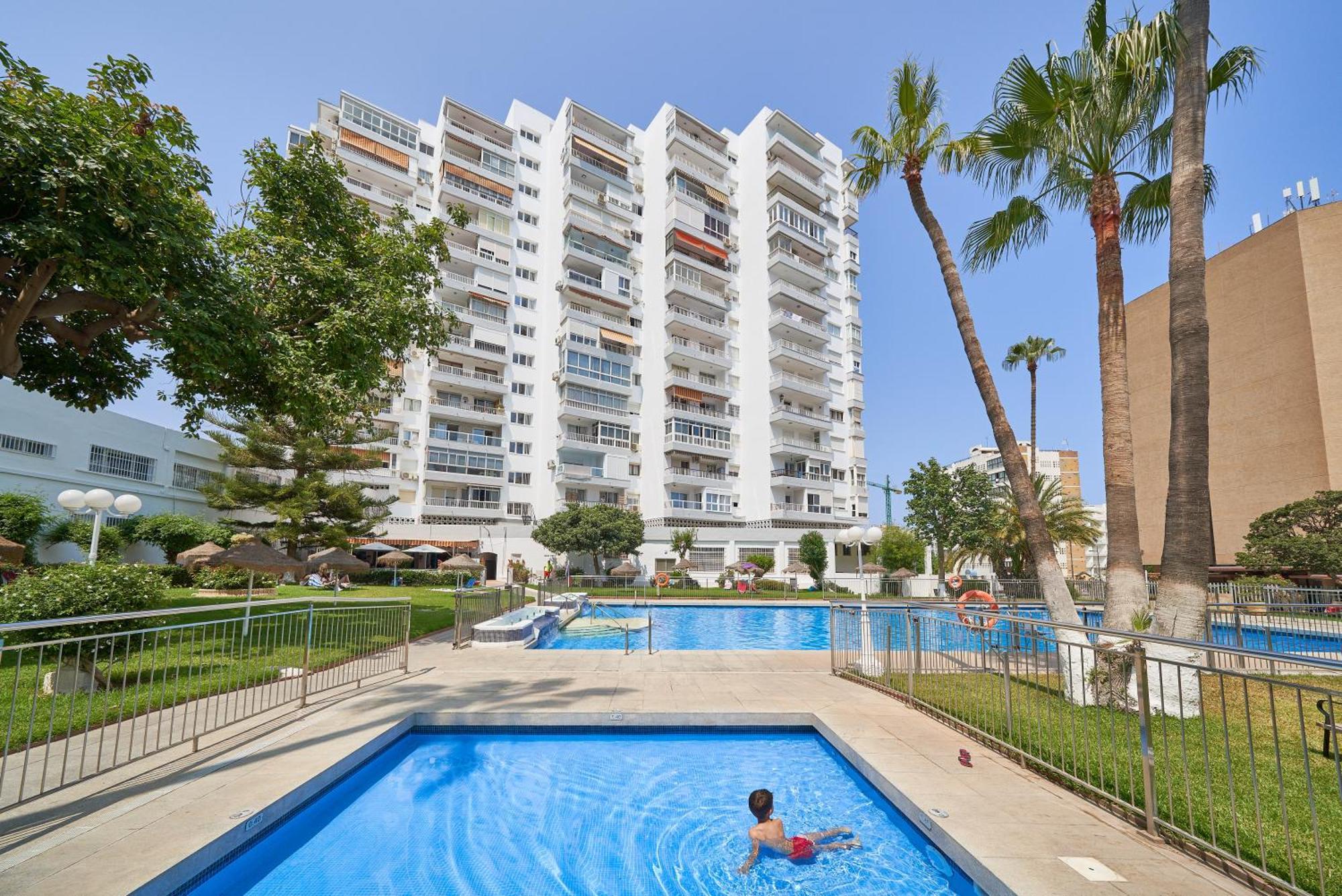 Apartamento Happy Days- Diana 1 Benalmádena Exteriör bild
